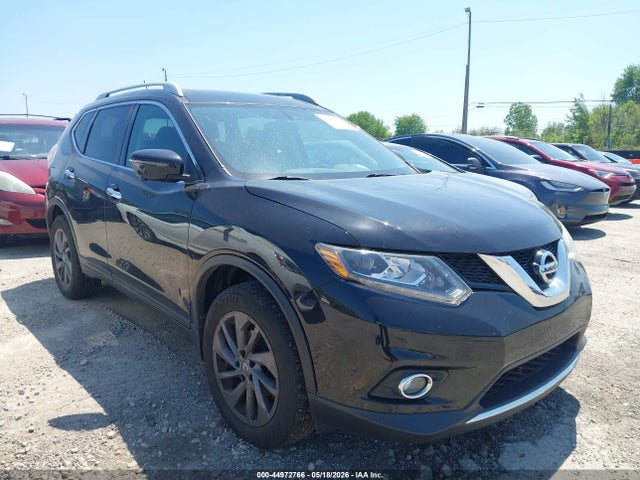 Salvage Nissan Rogue Image