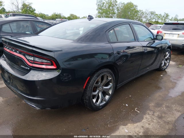 Dodge Charger Sxt
