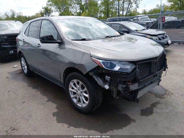 Salvage Chevrolet Equinox Image