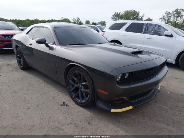 Salvage Dodge Challenger Image