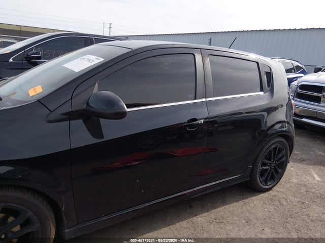 Chevrolet Sonic Premier Auto