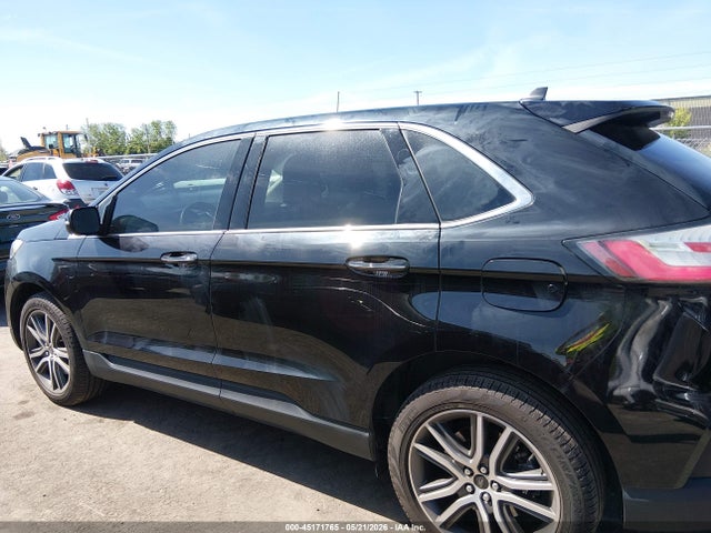 Ford Edge Titanium