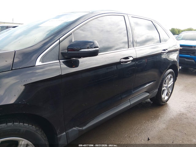 Ford Edge Titanium