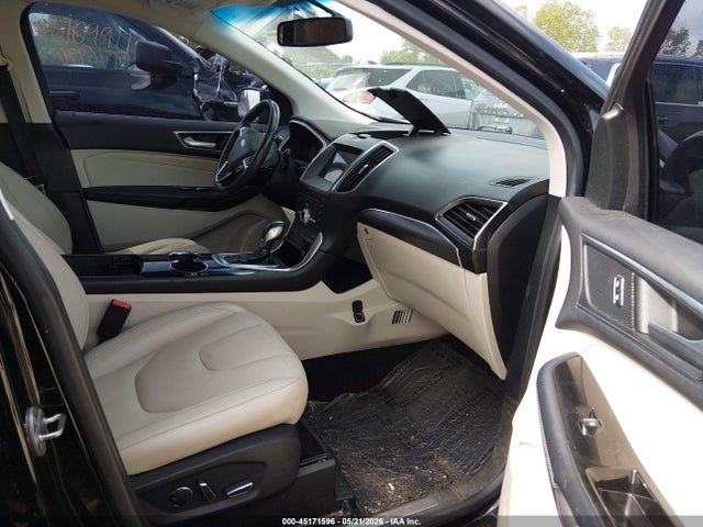 Ford Edge Titanium