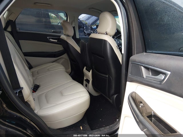 Ford Edge Titanium
