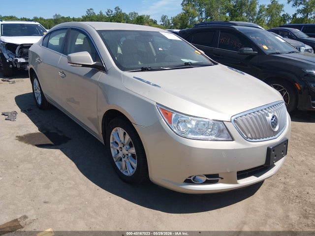 Salvage Buick LaCrosse Image