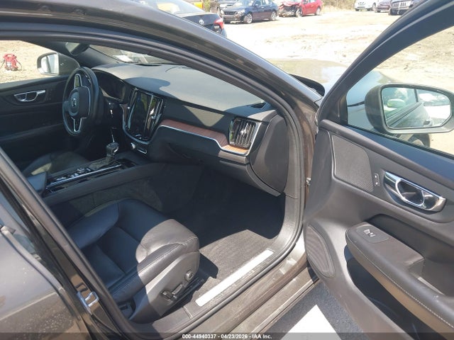 Volvo S60 T6 Momentum