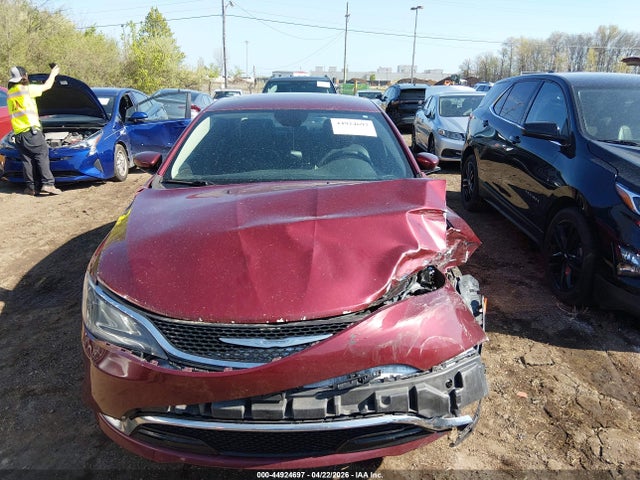 Chrysler 200 C