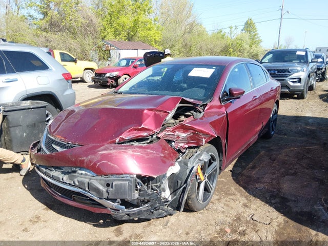 Chrysler 200 C