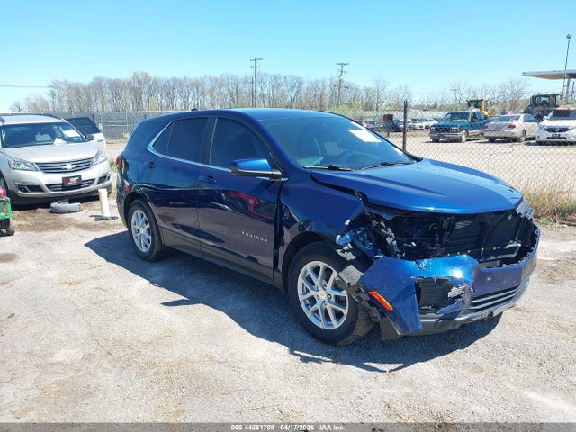 Salvage Chevrolet Equinox Image