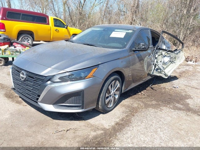 Nissan Altima S Fwd