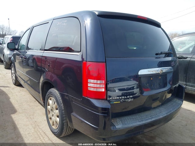 Chrysler Town & Country Lx