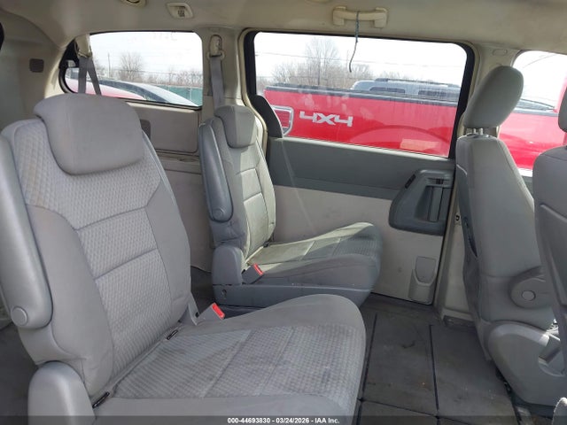 Chrysler Town & Country Lx