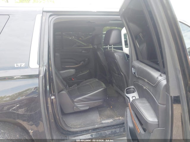 Chevrolet Suburban 1500 Ltz