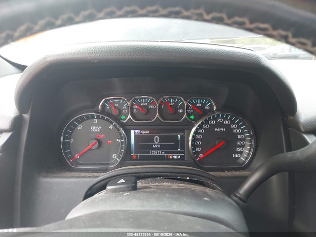 Chevrolet Suburban 1500 Ltz