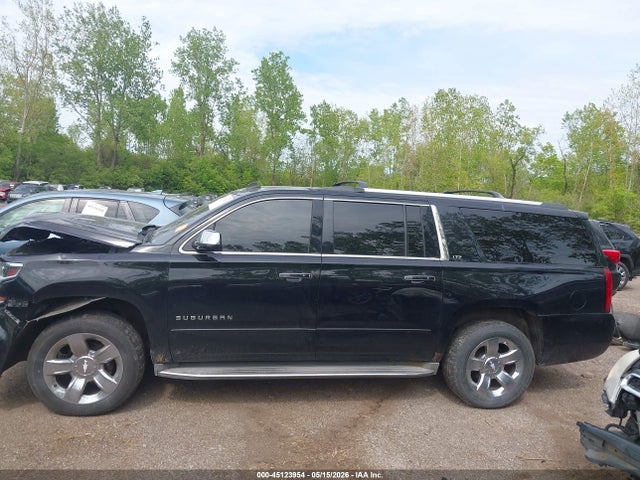 Chevrolet Suburban 1500 Ltz