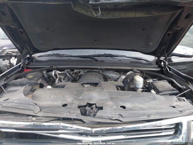 Chevrolet Suburban 1500 Ltz