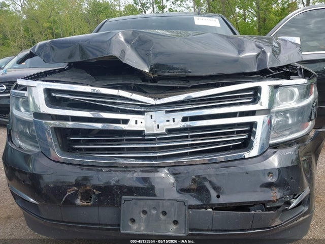 Chevrolet Suburban 1500 Ltz