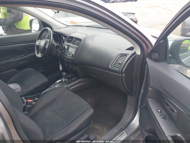 Mitsubishi Outlander Es