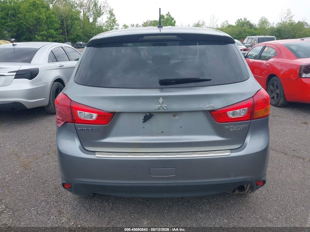 Mitsubishi Outlander Es