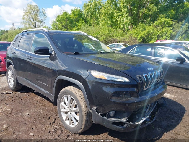 Salvage Jeep Cherokee Image