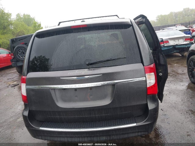 Chrysler Town & Country Touring-l 30th Anniversary