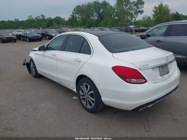Mercedes-Benz C-Class 4matic