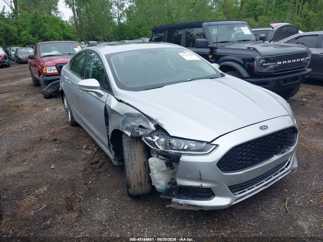 Salvage Ford Fusion Image