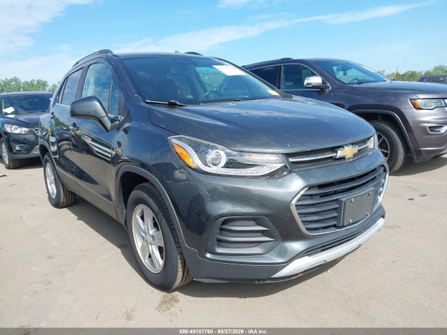 Salvage Chevrolet Trax Image