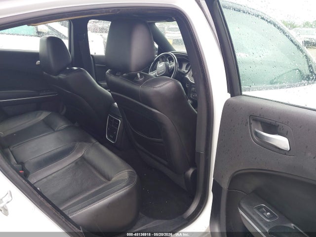 Dodge Charger Sxt Rwd