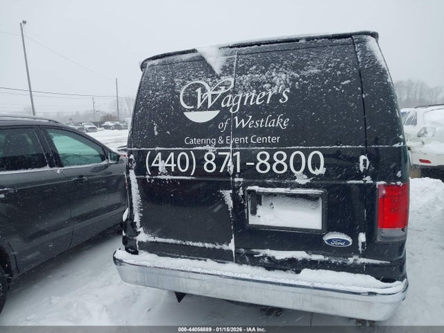 Ford E-150 Commercial