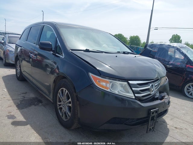 Salvage Honda Odyssey Image