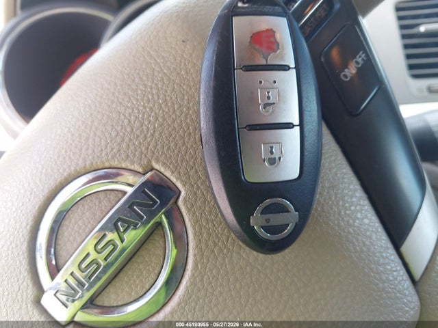 Nissan Murano S