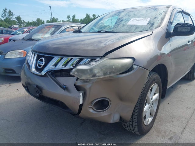 Nissan Murano S