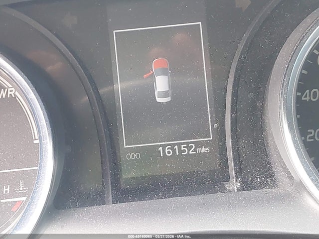 Toyota Camry Le Hybrid