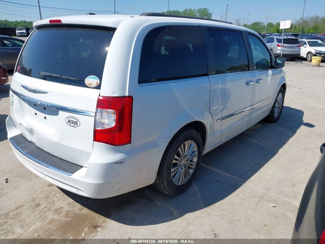 Chrysler Town & Country Touring-l Anniversary Edition