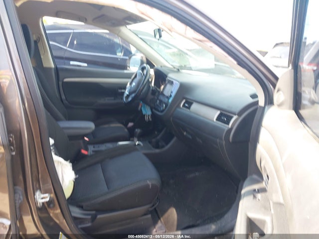 Mitsubishi Outlander Se