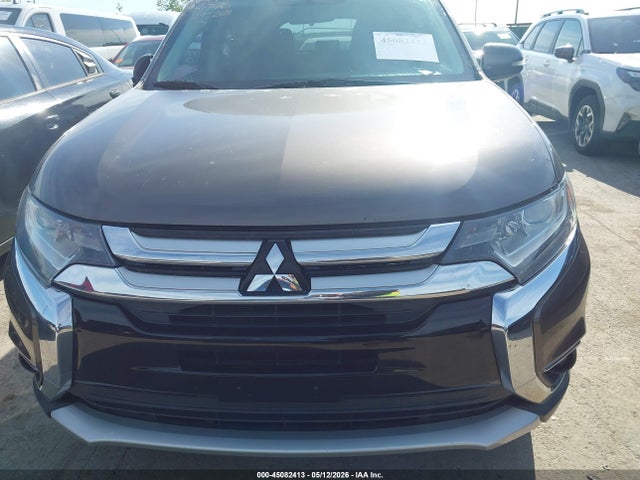 Mitsubishi Outlander Se