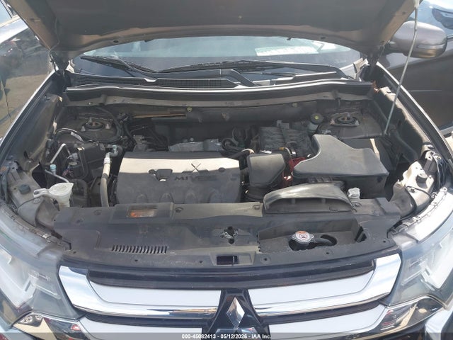 Mitsubishi Outlander Se
