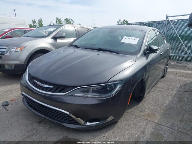 Chrysler 200 C