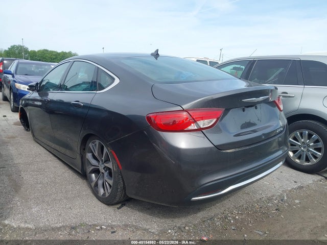 Chrysler 200 C