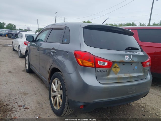 Mitsubishi Outlander Es