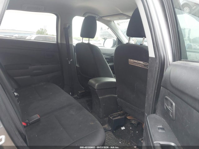 Mitsubishi Outlander Es