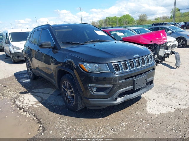Salvage Jeep Compass Image