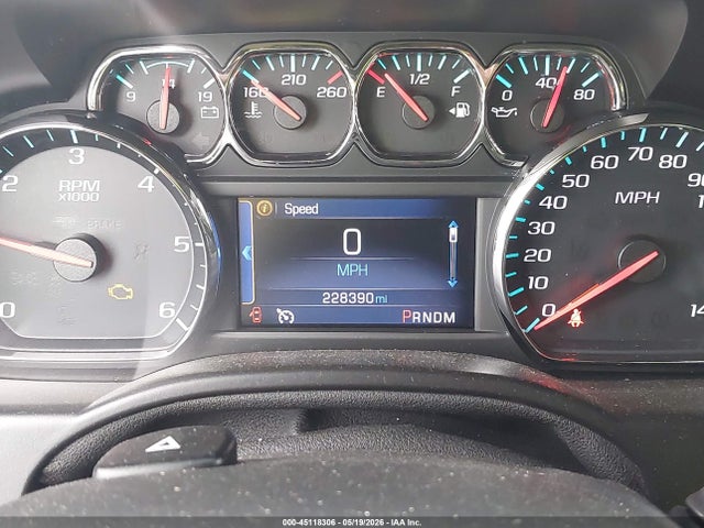 Chevrolet Suburban 1500 Ltz