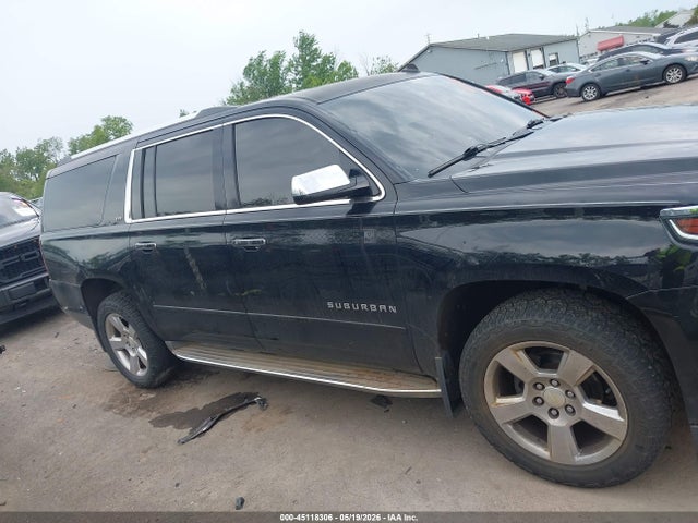 Chevrolet Suburban 1500 Ltz