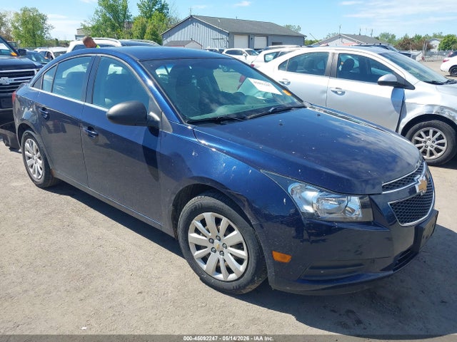 Salvage Chevrolet Cruze Image