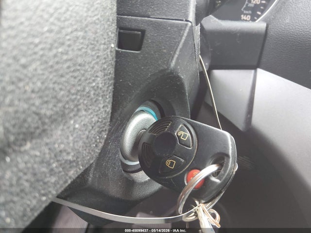 Ford Escape S