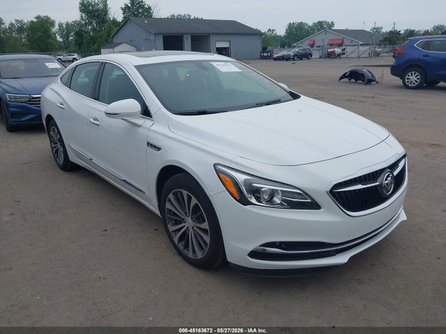 Salvage Buick LaCrosse Image
