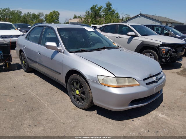 Salvage Honda Accord Image